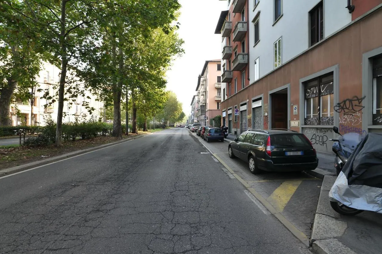 Apartament Primopiano - Tibaldi Mediolan
