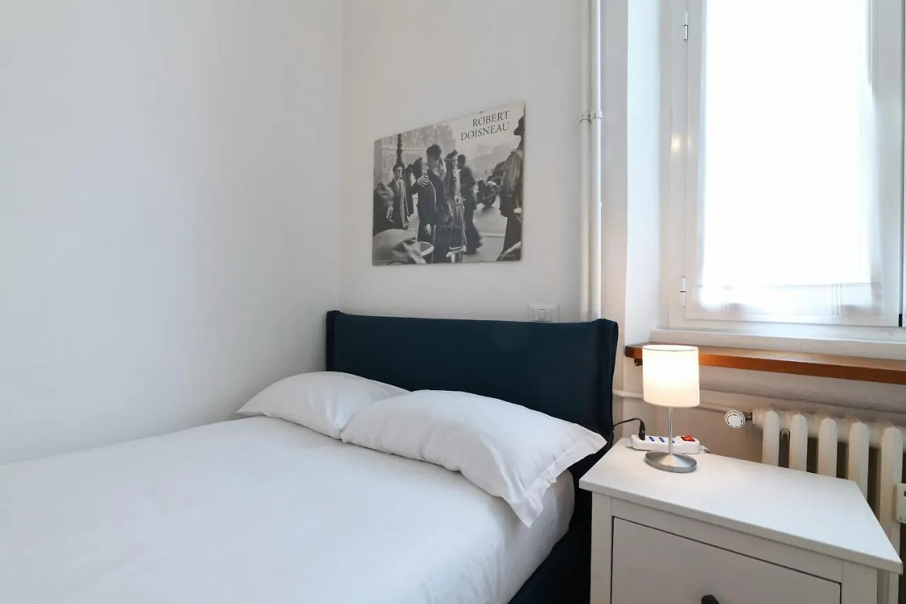 Apartament Primopiano - Tibaldi Mediolan