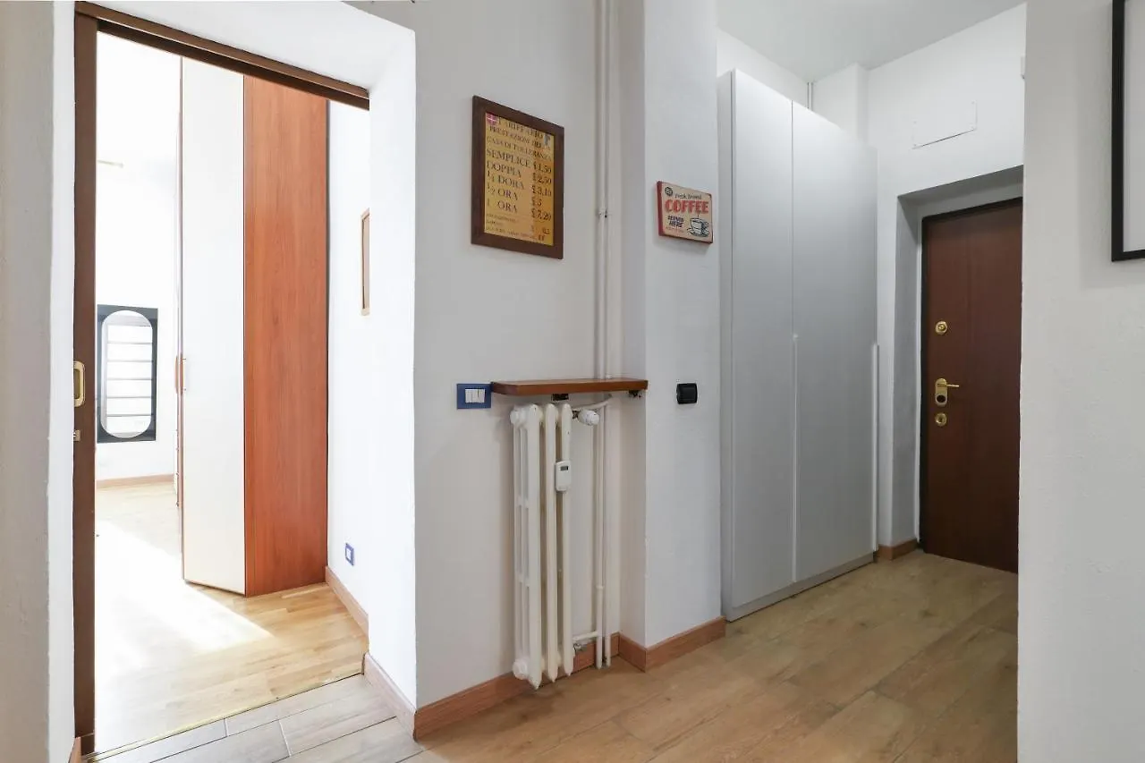 Apartament Primopiano - Tibaldi Mediolan