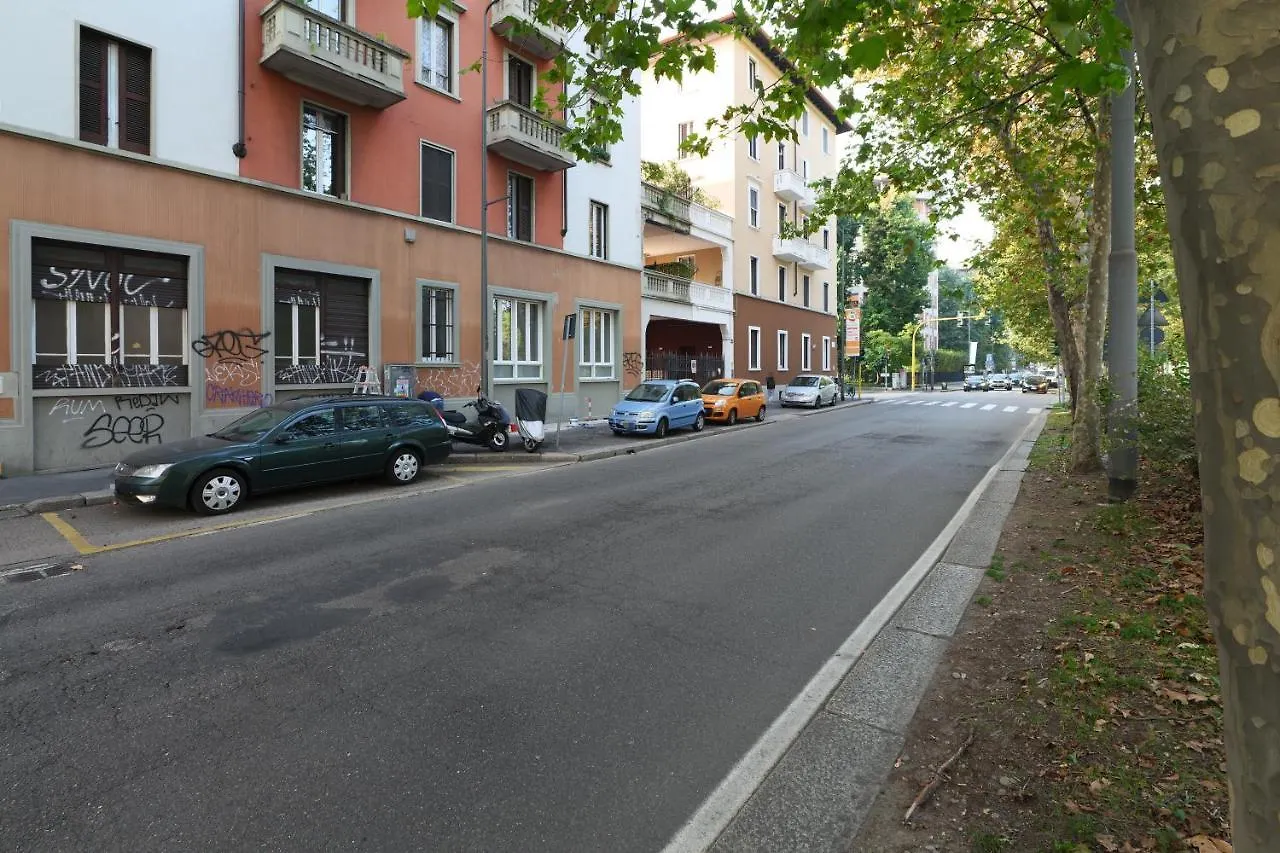 Apartament Primopiano - Tibaldi Mediolan