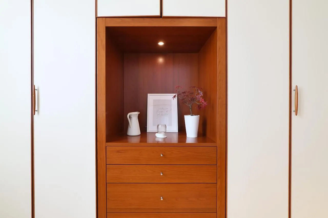 Apartament Primopiano - Tibaldi Mediolan