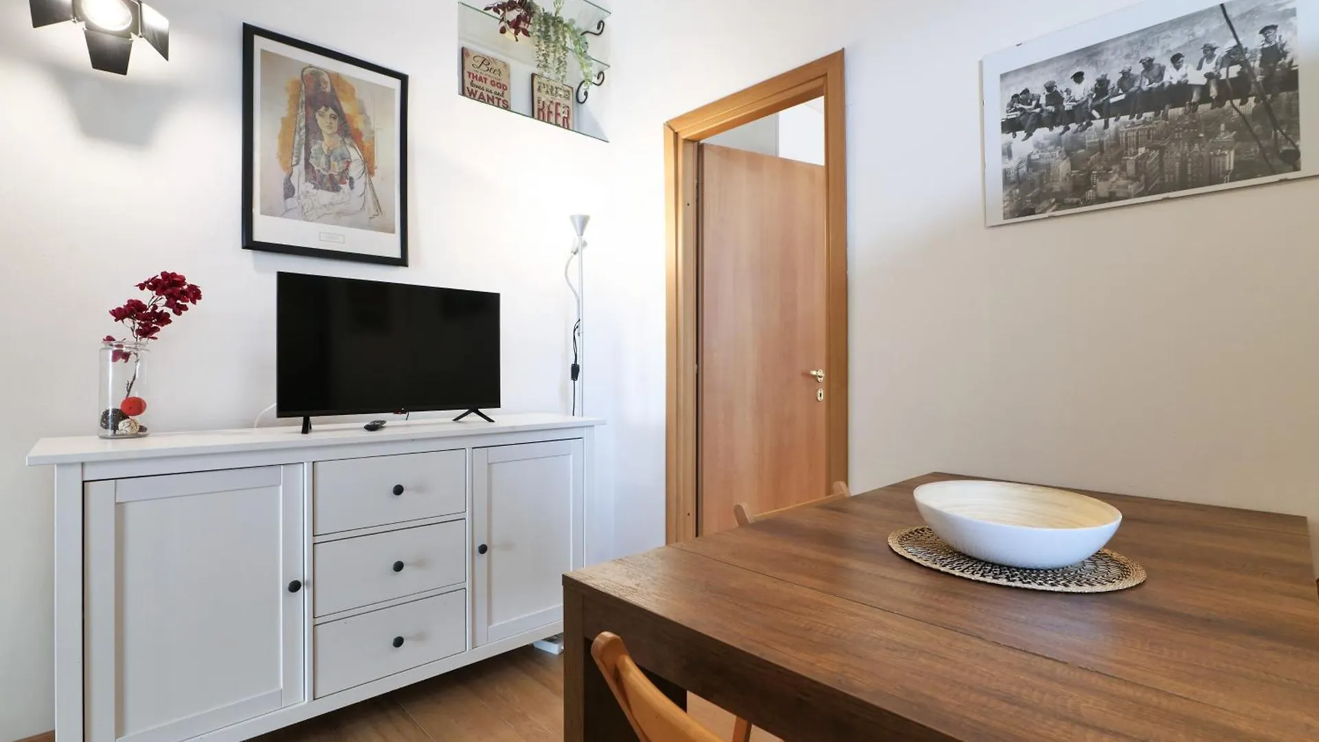 Apartament Primopiano - Tibaldi Mediolan 0*,