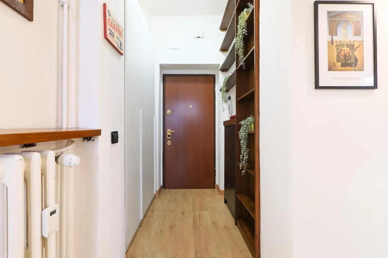 Primopiano - Tibaldi Apartment Milan
