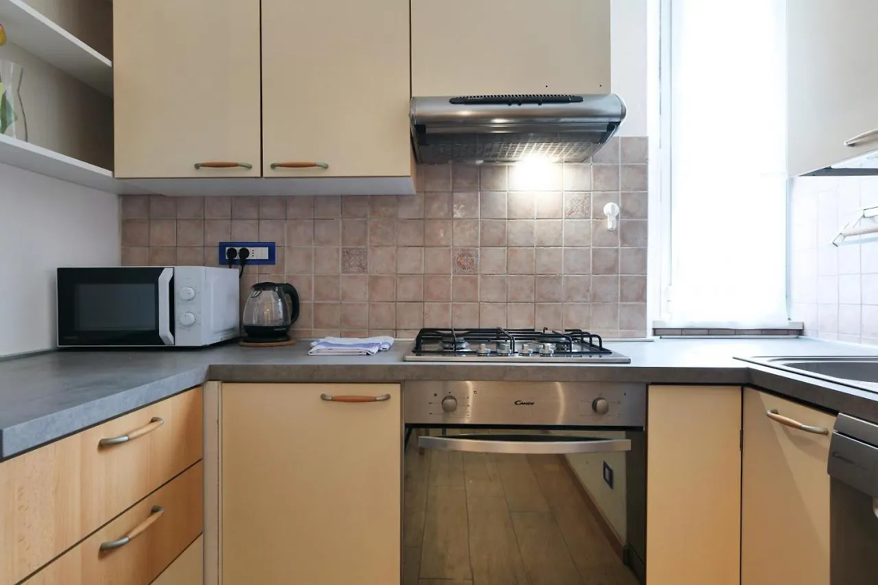 Primopiano - Tibaldi Apartment Milan